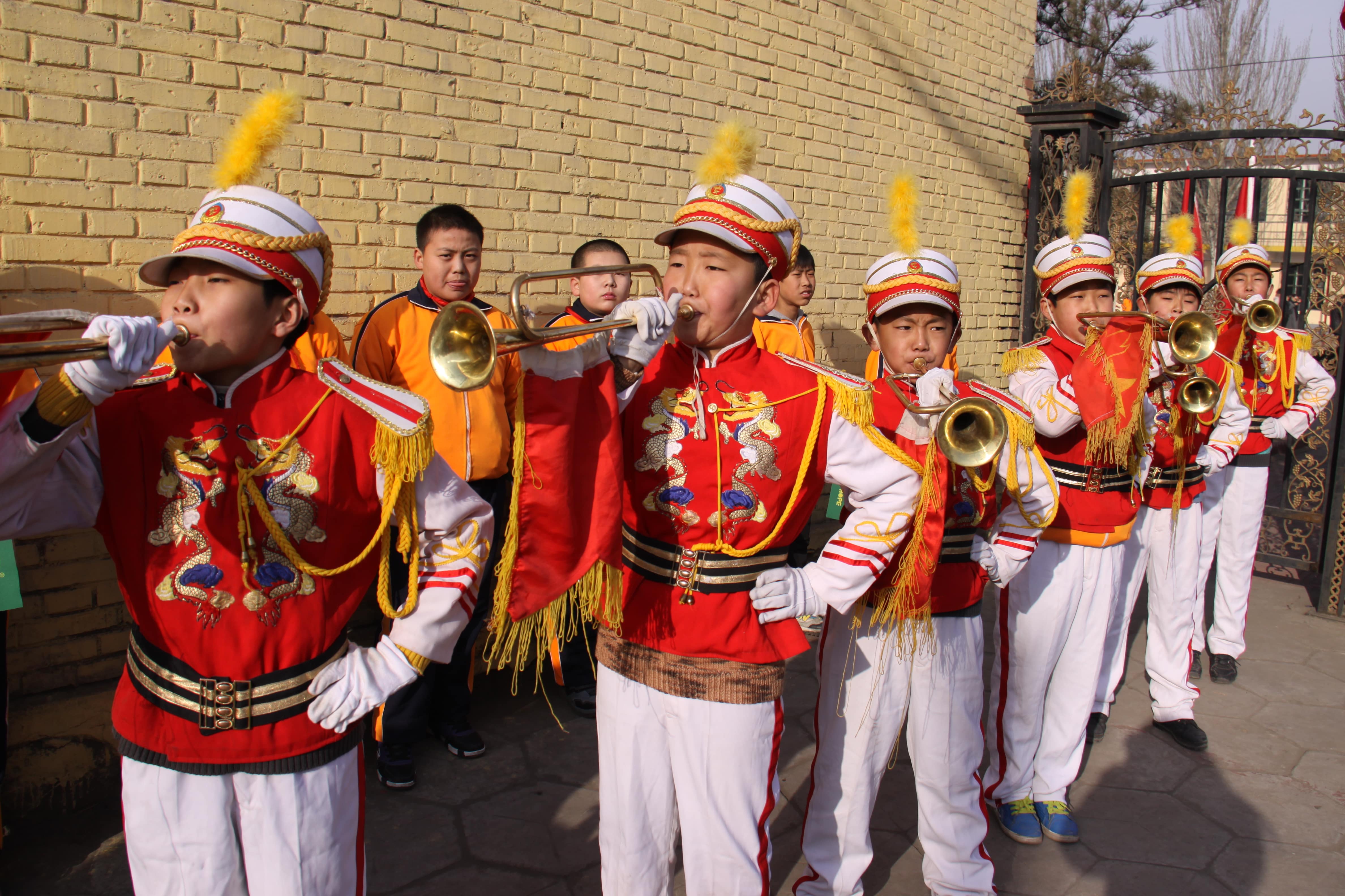 第22所 包头市西北门华体会(中国)董丽萍小学 第22所 包头市西北门华体会(中国)董丽萍小学