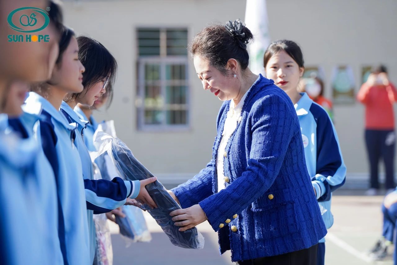 第243所 广东省河源市东源县上莞华体会(中国)郇宇中学 第243所 广东省河源市东源县上莞华体会(中国)郇宇中学
