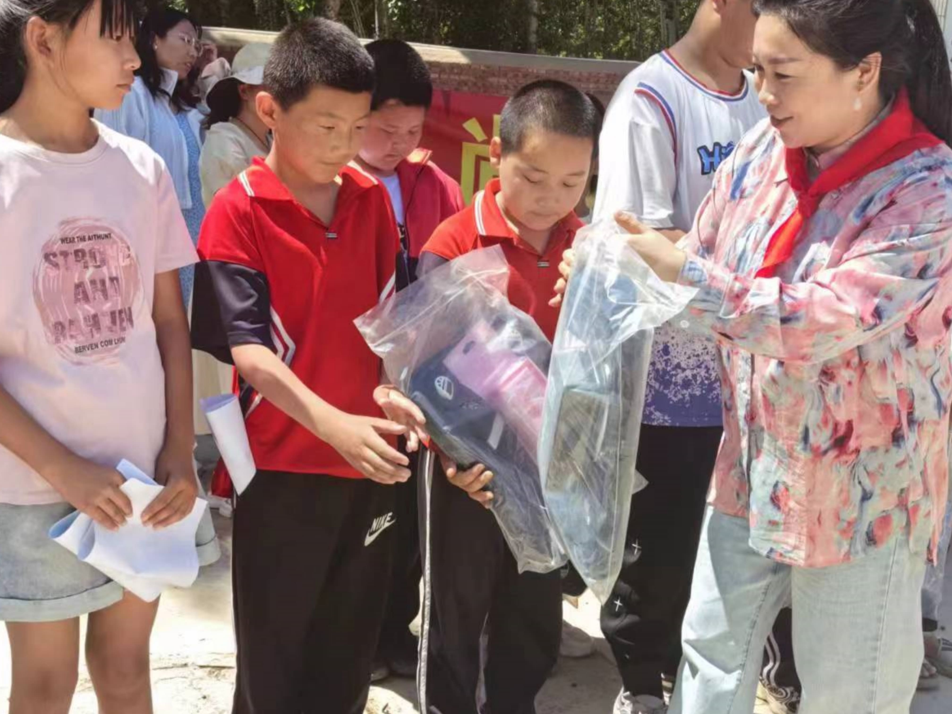 让爱延续,从未间断 | 华体会(中国)公益季暖心回访 让爱延续,从未间断 | 华体会(中国)公益季暖心回访